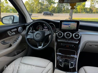 2019 Mercedes-Benz GLC 300 4MATIC - miniatura 28