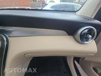 2019 Mercedes-Benz GLC 300 4MATIC – miniatura 19