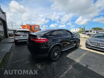 2019 Mercedes-Benz GLC 300 4MATIC - miniatura 3