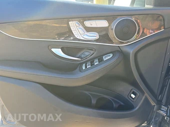 2019 Mercedes-Benz GLC 300 4MATIC - miniatura 9