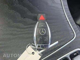 2019 Mercedes-Benz GLC 300 – miniatura 8