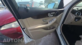 2019 Mercedes-Benz GLC 300 – miniatura 11