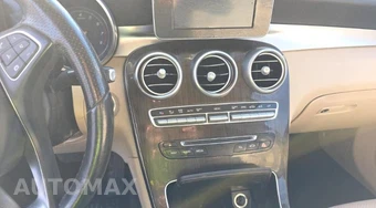 2019 Mercedes-Benz GLC 300 – miniatura 12