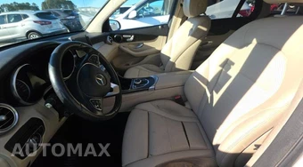 2019 Mercedes-Benz GLC 300 – miniatura 9