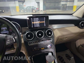 2019 Mercedes-Benz GLC 300 - miniatura 10