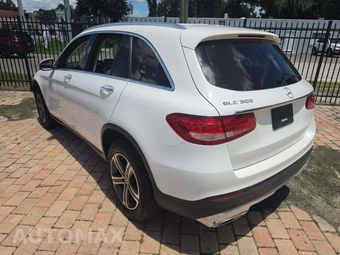 2019 Mercedes-Benz GLC 300 - miniatura 2