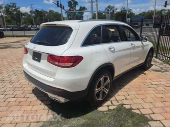 2019 Mercedes-Benz GLC 300 - miniatura 3