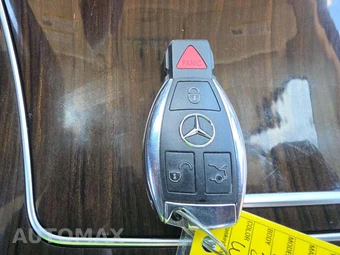 2019 Mercedes-Benz GLC 300 - miniatura 8