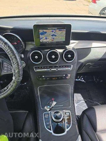 2019 Mercedes-Benz GLC 300 – miniatura 10