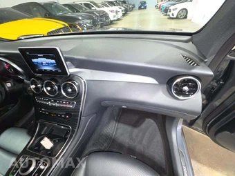 2019 Mercedes-Benz GLC 300 – miniatura 19