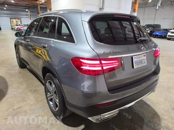 2019 Mercedes-Benz GLC 300 – miniatura 2