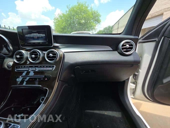 2019 Mercedes-Benz GLC 300 – miniatura 19