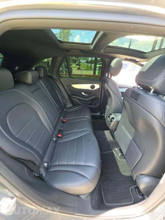 2019 Mercedes-Benz GLC 300 – miniatura 16