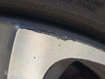 2019 Mercedes-Benz GLC 300 – miniatura 20