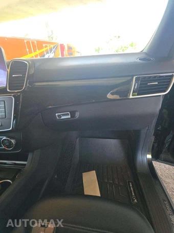 2019 Mercedes-Benz GLE 400 4MATIC – miniatura 19