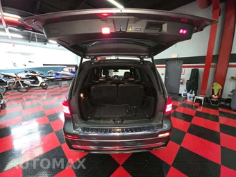 2019 Mercedes-Benz GLS 450 4MATIC – miniatura 15