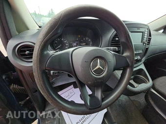 2019 Mercedes-Benz Metris Cargo Van 126.0" WB - miniatura 10