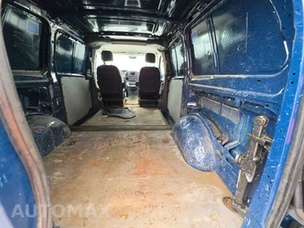 2019 Mercedes-Benz Metris Cargo Van 126.0" WB - miniatura 16