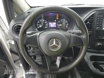 2019 Mercedes-Benz Metris Cargo Van 126.0" WB - miniatura 10