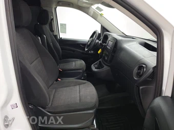 2019 Mercedes-Benz Metris Cargo Van 126.0" WB - miniatura 8