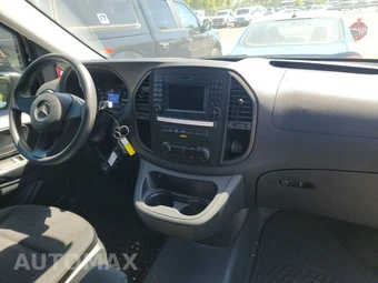2019 Mercedes-Benz Metris Cargo Van 126.0" WB - miniatura 11