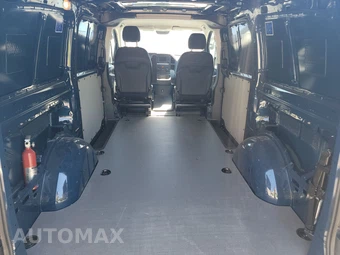 2019 Mercedes-Benz Metris Cargo Van 126.0" WB - miniatura 15