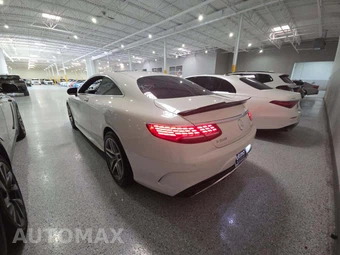 2019 Mercedes-Benz S 560 4MATIC Coupe - miniatura 2