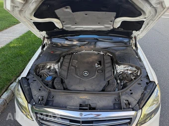 2019 Mercedes-Benz S 560 4MATIC Sedan - miniatura 17