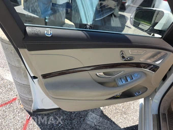 2019 Mercedes-Benz S 560 4MATIC Sedan - miniatura 9