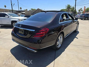 2019 Mercedes-Benz S 560 Sedan - miniatura 3