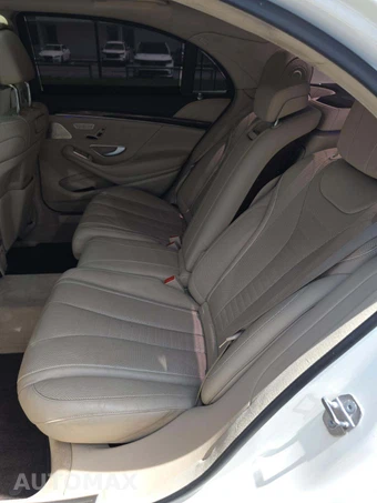 2019 Mercedes-Benz S 560 Sedan - miniatura 13