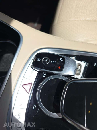 2019 Mercedes-Benz S 560 Sedan - miniatura 8