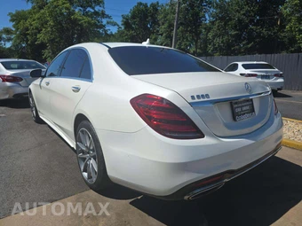 2019 Mercedes-Benz S 560 Sedan - miniatura 2