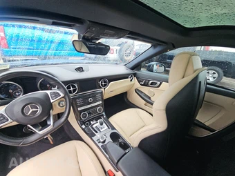 2019 Mercedes-Benz SLC 300 – miniatura 11