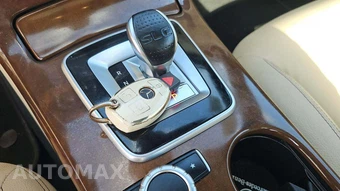 2019 Mercedes-Benz SLC 300 – miniatura 16