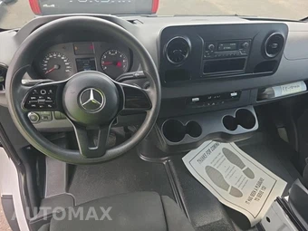 2019 Mercedes-Benz Sprinter 1500 Cargo Van Standard Roof 144.0" WB - miniatura 14