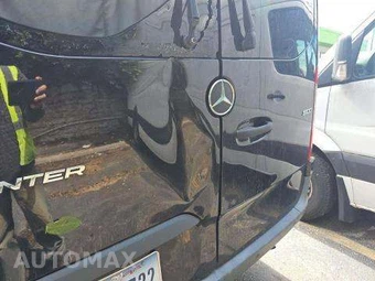 2019 Mercedes-Benz Sprinter 1500 Cargo Van Standard Roof 144.0" WB - miniatura 5