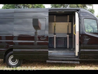 2019 Mercedes-Benz Sprinter 2500 2500 - miniatura 15