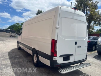 2019 Mercedes-Benz Sprinter 2500 Base - miniatura 4