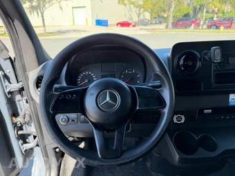 2019 Mercedes-Benz Sprinter 2500 Cargo Van High Roof 170.0" WB - miniatura 18