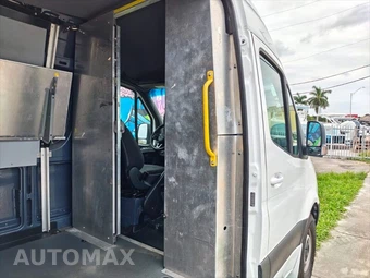 2019 Mercedes-Benz Sprinter 2500 Cargo Van High Roof 170.0" WB - miniatura 50