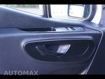 2019 Mercedes-Benz Sprinter 2500 Cargo Van High Roof 170.0" WB - miniatura 17