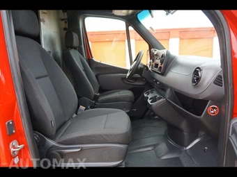 2019 Mercedes-Benz Sprinter 2500 Cargo Van High Roof 170.0" WB - miniatura 26