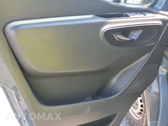 2019 Mercedes-Benz Sprinter 2500 Cargo Van High Roof 170.0" WB – miniatura 9