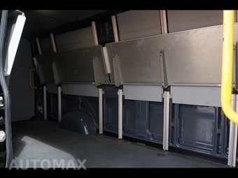 2019 Mercedes-Benz Sprinter 2500 Cargo Van High Roof 170.0" WB - miniatura 19