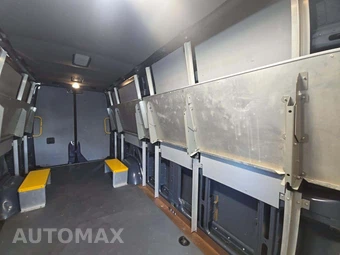 2019 Mercedes-Benz Sprinter 2500 Cargo Van High Roof 170.0" WB - miniatura 13