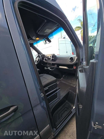 2019 Mercedes-Benz Sprinter 2500 Cargo Van High Roof 170.0" WB - miniatura 18