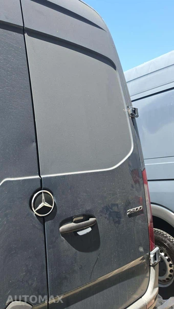 2019 Mercedes-Benz Sprinter 2500 Cargo Van High Roof 170.0" WB - miniatura 39