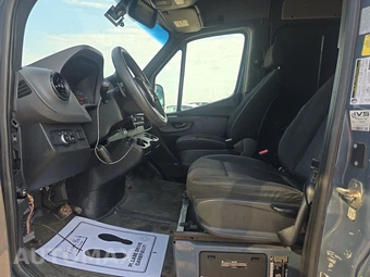 2019 Mercedes-Benz Sprinter 2500 Cargo Van High Roof 170.0" WB – miniatura 7