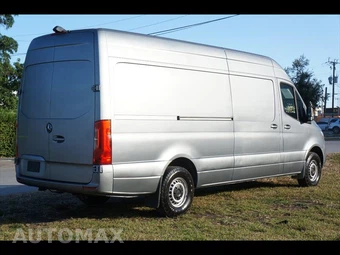 2019 Mercedes-Benz Sprinter 2500 Cargo Van High Roof 170.0" WB - miniatura 7